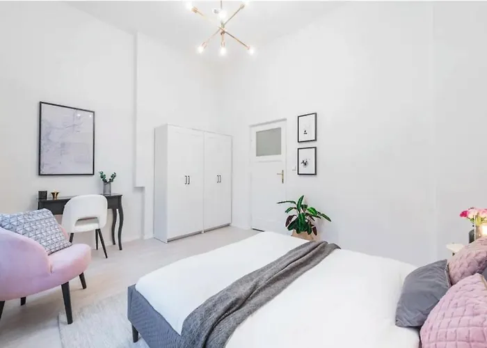 Apts In Old Town By Michal&friends Daire Prag