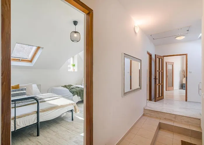 Apts In Old Town By Michal&friends Praga